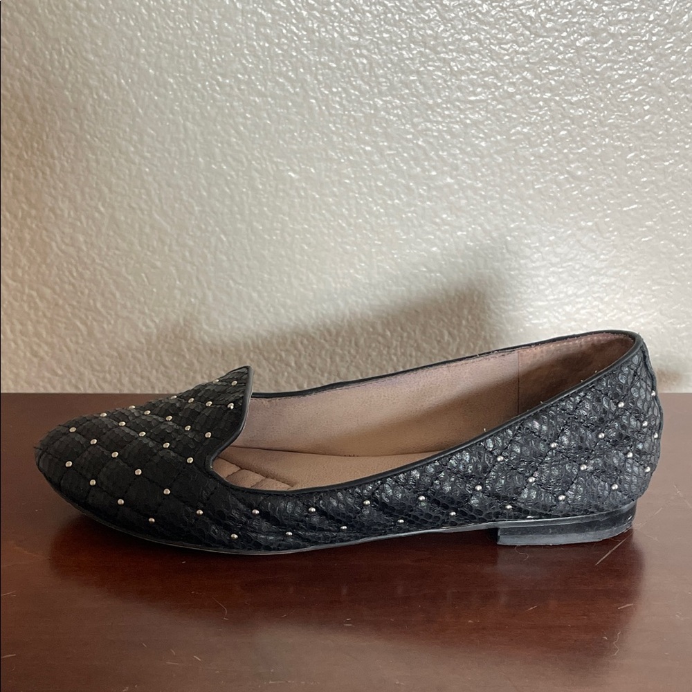 Vince Camuto Black Quilted Studded Smoking-Loafer Flats